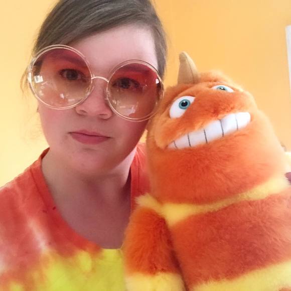 Meet your Posher, Suzi - Picture 1 of 1